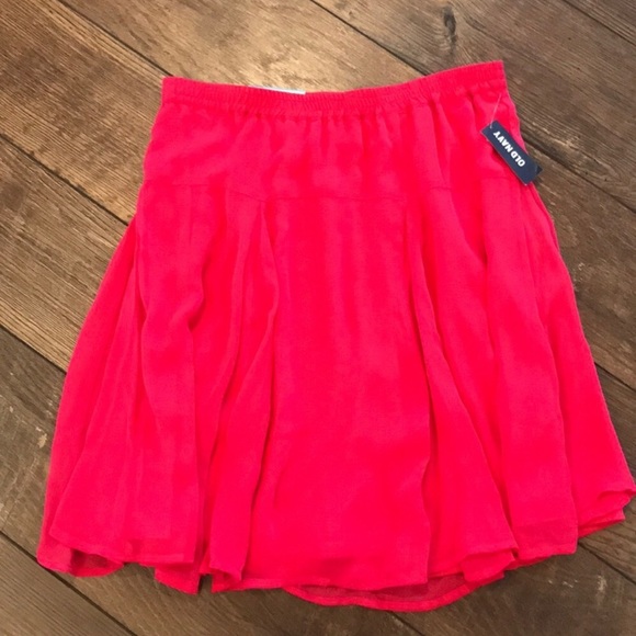 Old Navy Dresses & Skirts - NWT Bright Fuchsia Pink Skirt